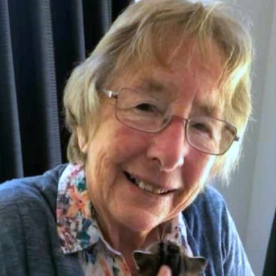 FORD: Gwen Ann